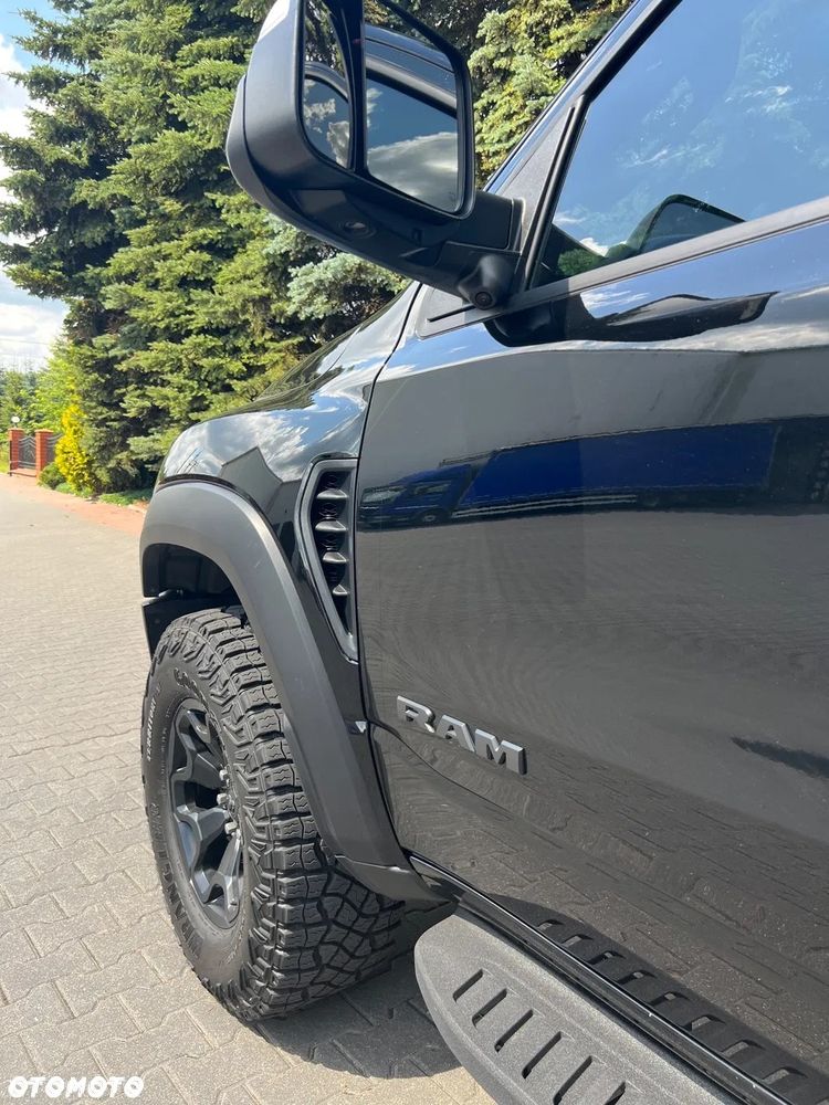 Dodge RAM TRX - 7