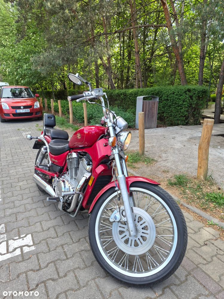 Suzuki Intruder - 6