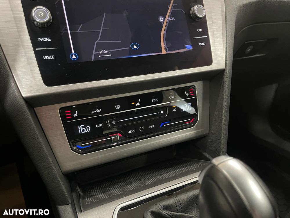 Volkswagen Passat 2.0 TDI DSG Comfortline - 18