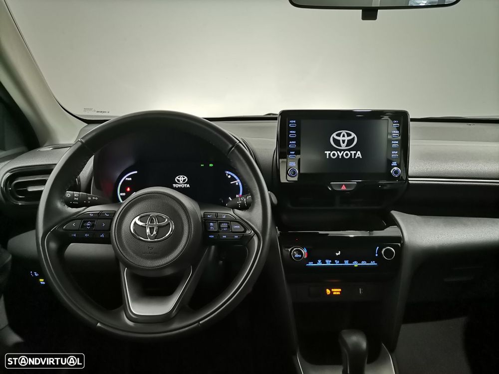 Toyota Yaris Cross 1.5 HDF Comfort Plus - 9