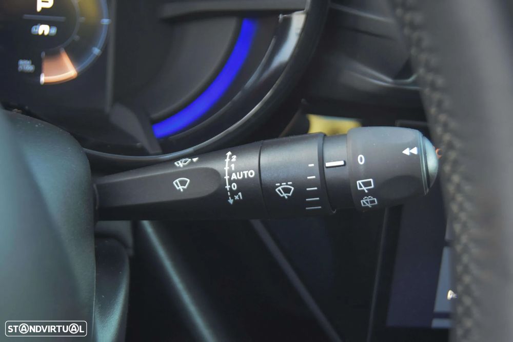 Alfa Romeo Junior 1.2 Speciale eDCT6 - 23