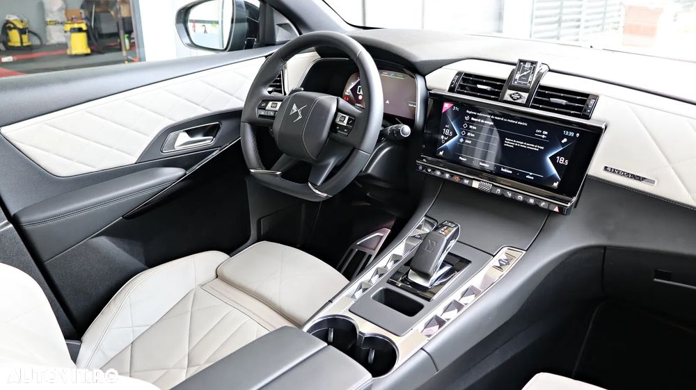 DS Automobiles DS 7 Crossback Crosback 1.6 PHeV AWD 300 EAT8 Rivoli - 22