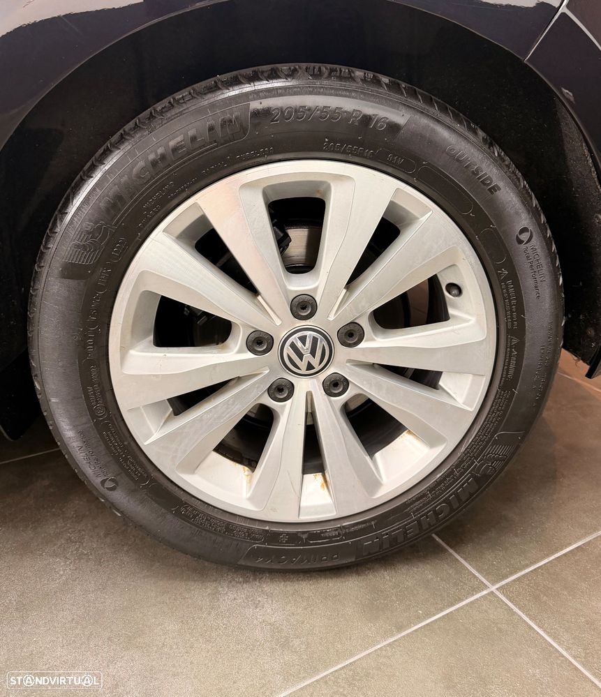 VW Golf 1.6 TDi BlueMotion Confortline - 18