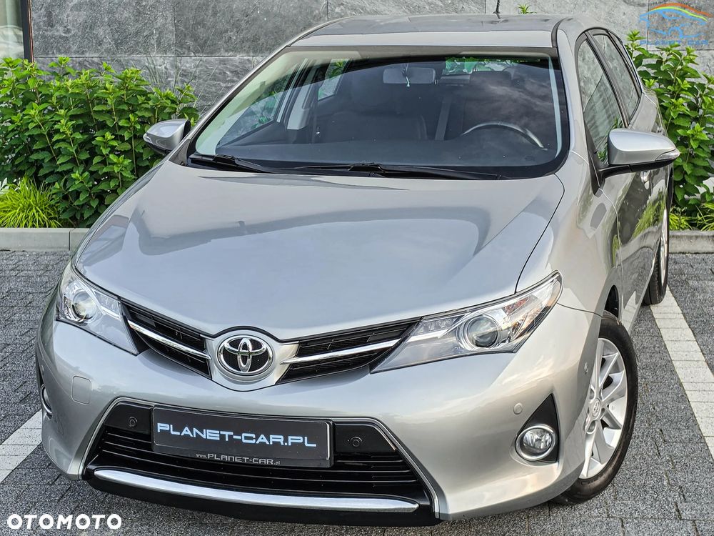 Toyota Auris - 2