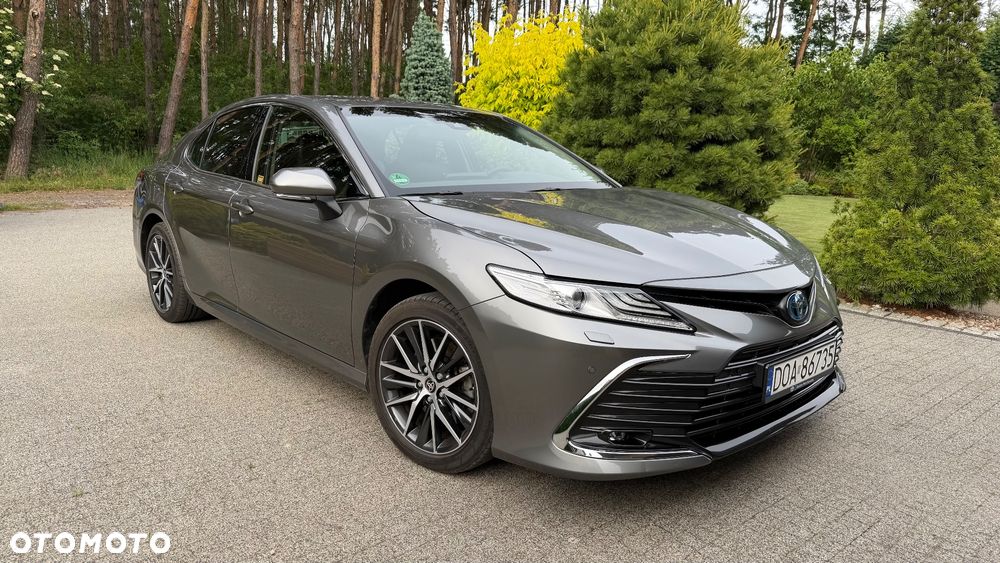 Toyota Camry 2.5 Hybrid Executive CVT - 1
