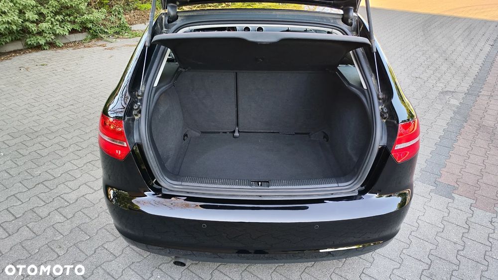 Audi A3 Sportback 1.6 Attraction - 8