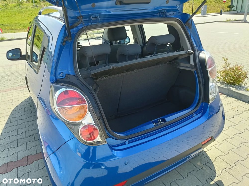 Chevrolet Spark 1.2 LT - 17