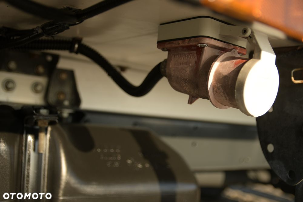 Iveco Iveco DAILY 35-180 Mroźnia +25/-25 * 7 PALET * THERMOK V300 MAX * Salon PL HIMATIC - 26