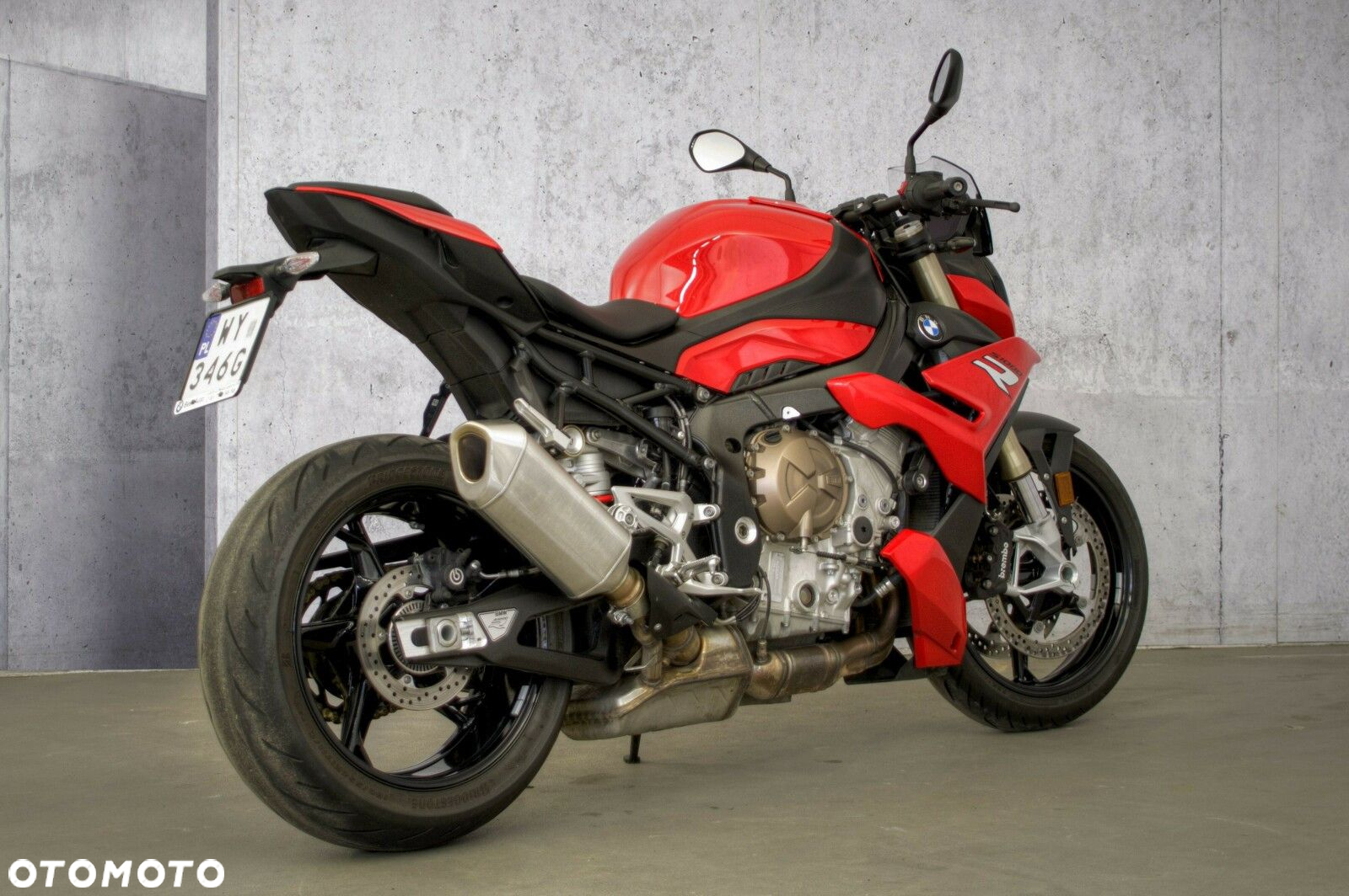 BMW S - 5