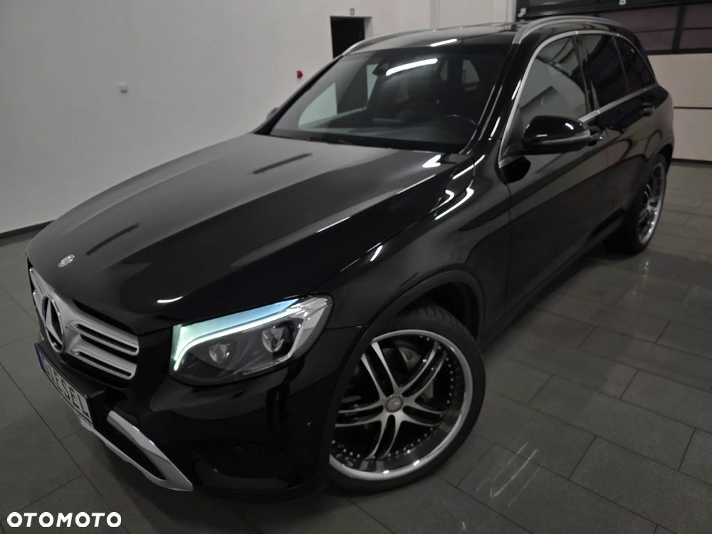 Mercedes-Benz GLC - 31