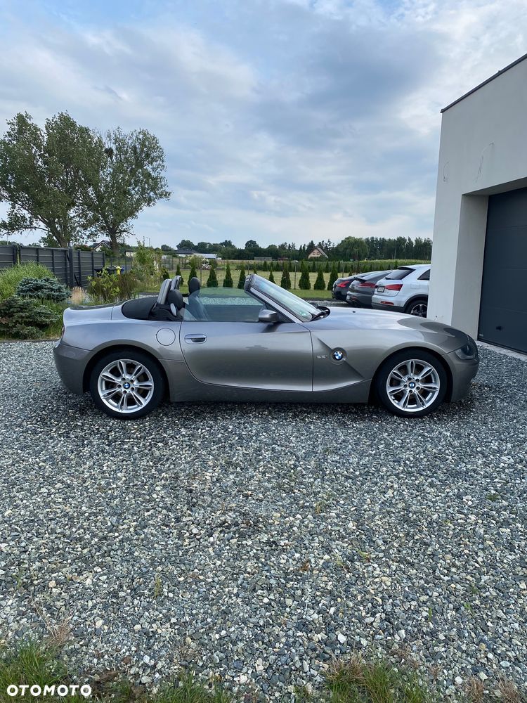 BMW Z4 2.2i - 7