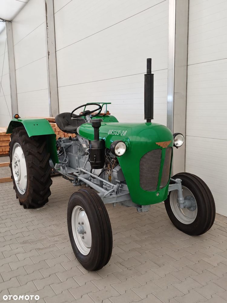Ursus C-328 - 2