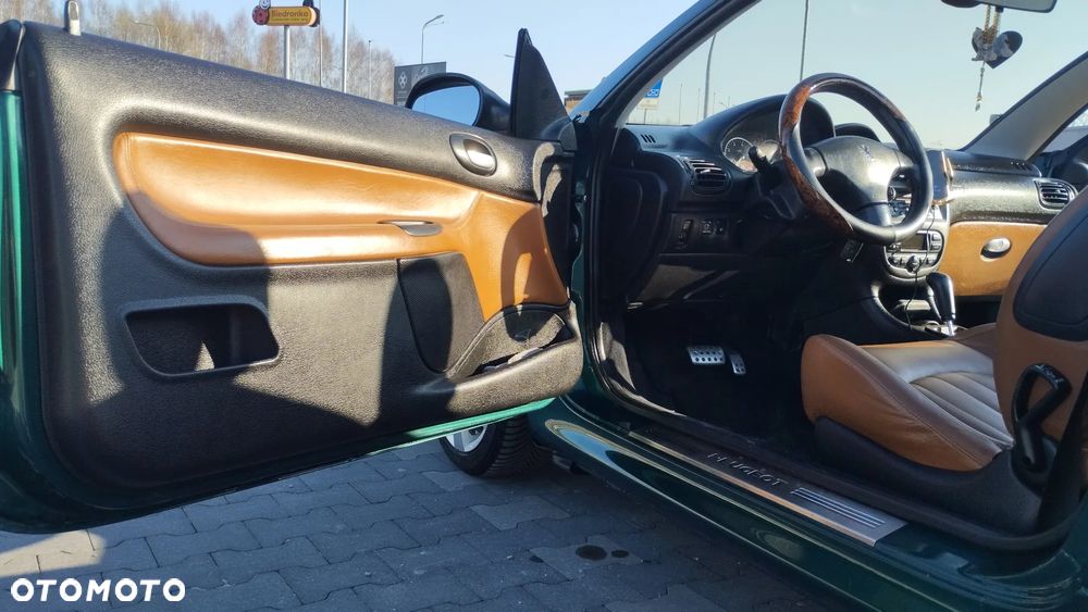 Peugeot 206 CC 1.6 - 16