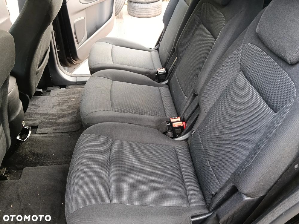 Ford S-Max 2.0 TDCi Trend - 12