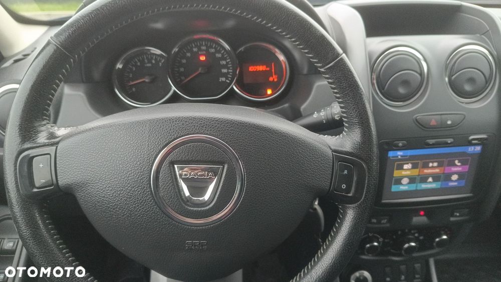 Dacia Duster 1.2 TCe Laureate 4x4 S&S EU6 - 15