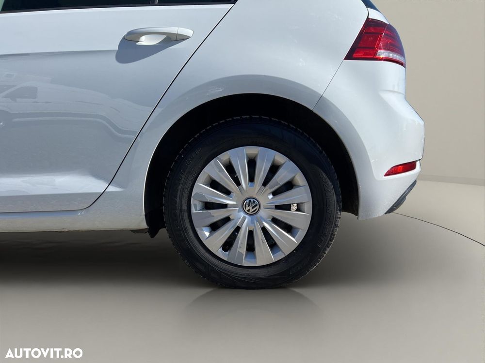 VOLKSWAGEN Golf 2020 — imagine 33