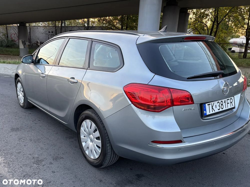 Opel Astra 1.6 CDTI DPF ecoFLEX Start/Stop Edition - 4