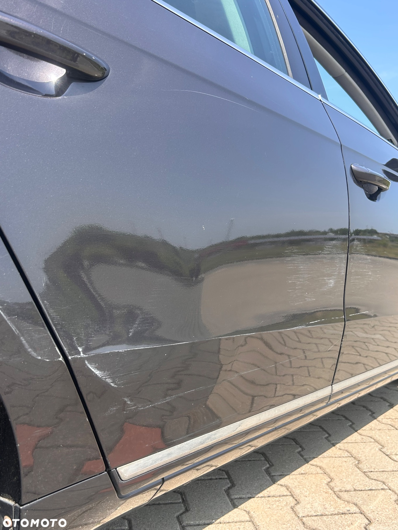 Volkswagen Passat 1.6 TDI Comfortline - 17