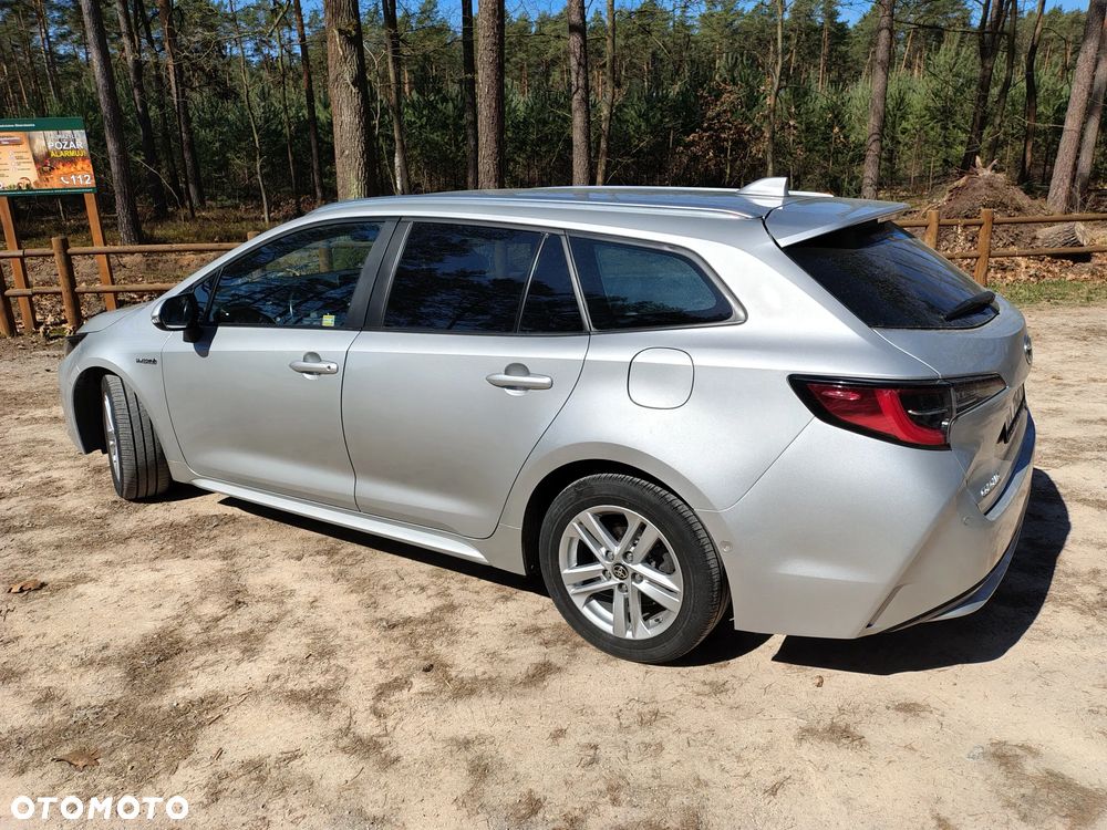 Toyota Corolla 1.8 Hybrid GPF Comfort - 3