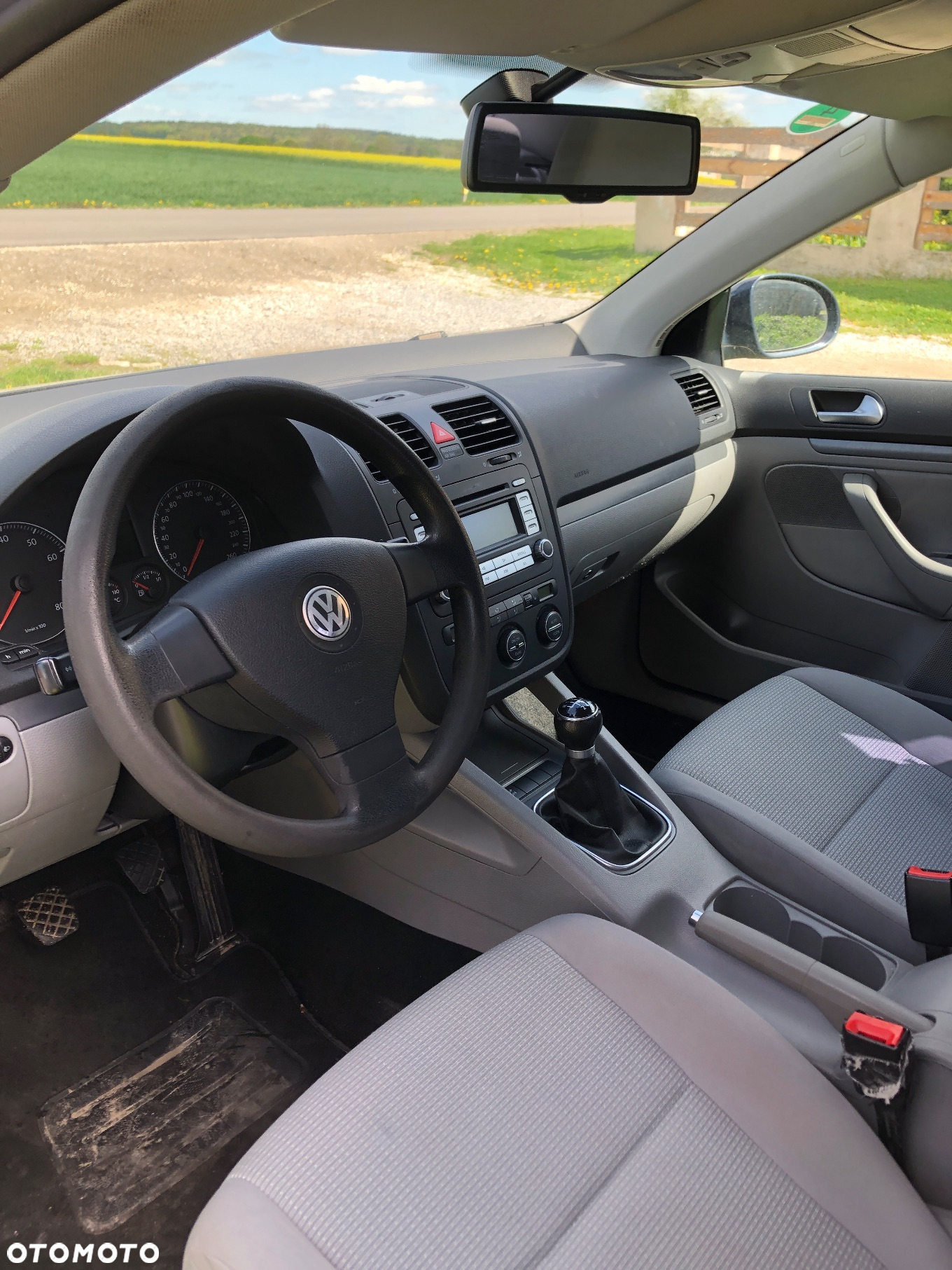 Volkswagen Jetta - 7