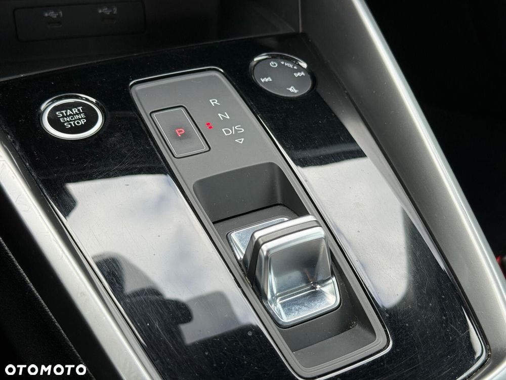 Audi A3 Limousine 30 TFSI mHEV S tronic - 29