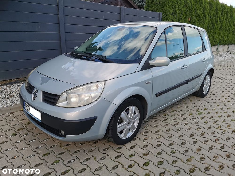 Renault Scenic 1.6 16V Confort Privilege - 1