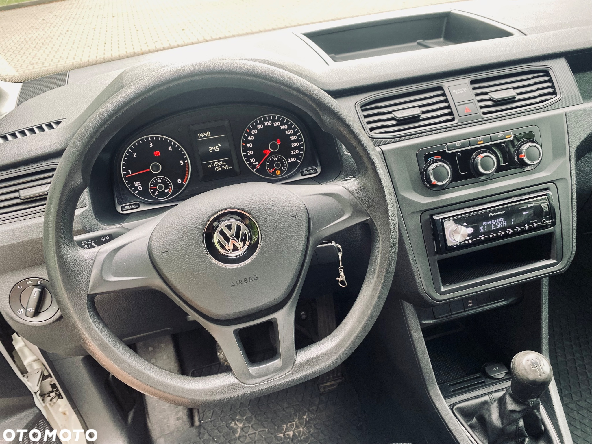 Volkswagen Caddy - 5