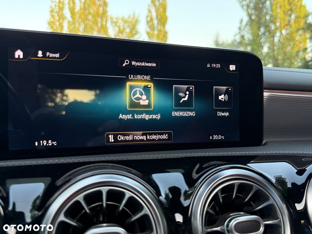 Mercedes-Benz CLA 250 4-Matic AMG Line 7G-DCT - 22