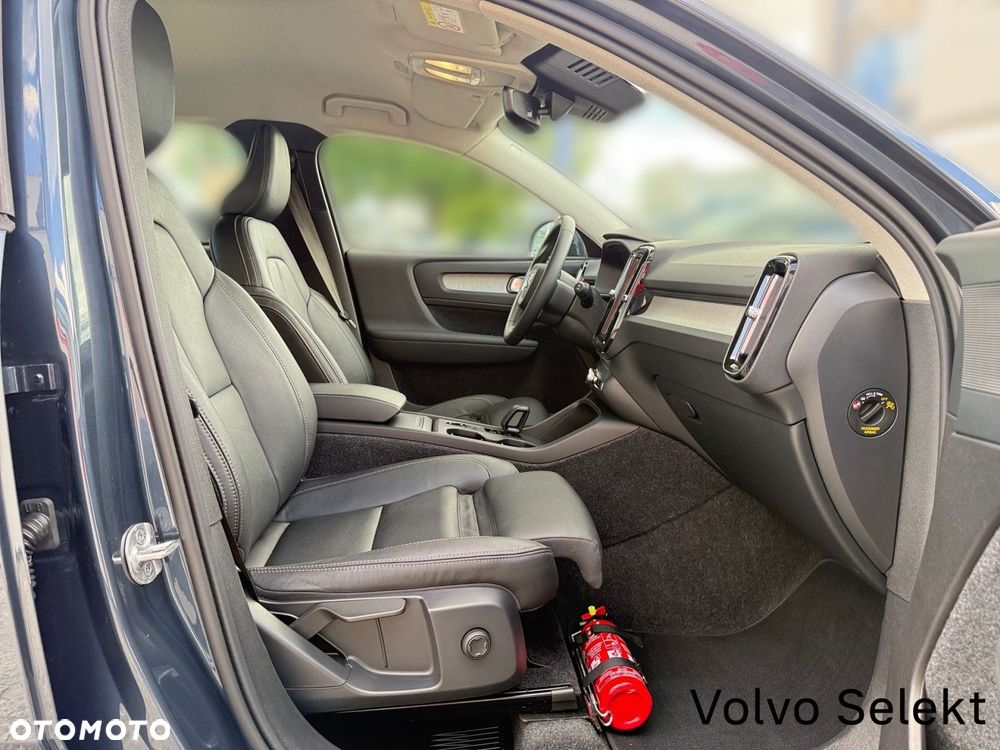 Volvo XC 40 - 22