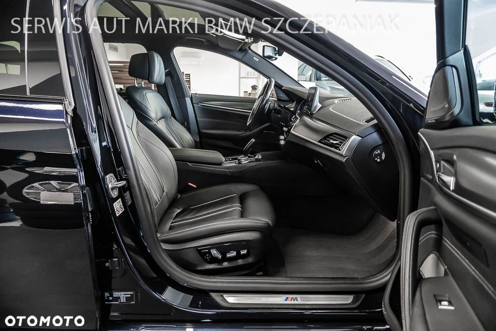 BMW Seria 5 530d xDrive M Sport Edition - 33