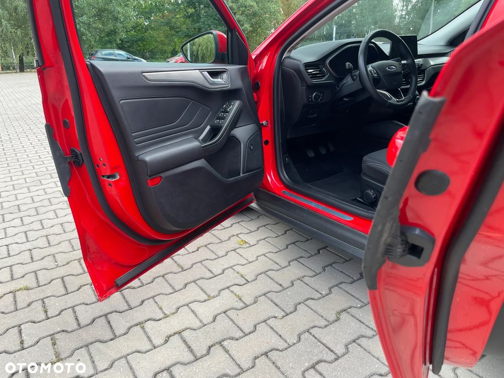 Ford Focus 1.5 EcoBlue SCR Titanium - 13