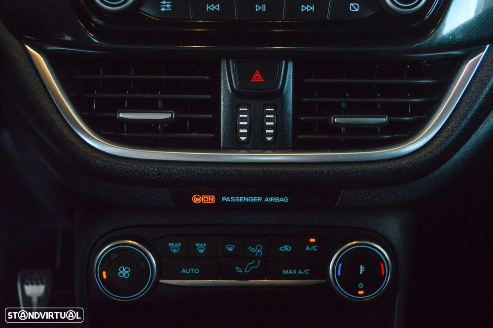 Ford Fiesta 1.0 EcoBoost ST-Line - 43