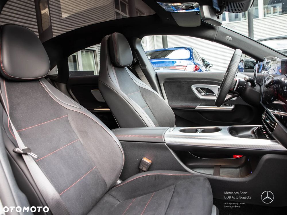 Mercedes-Benz CLA 200 mHEV 8G-DCT - 7