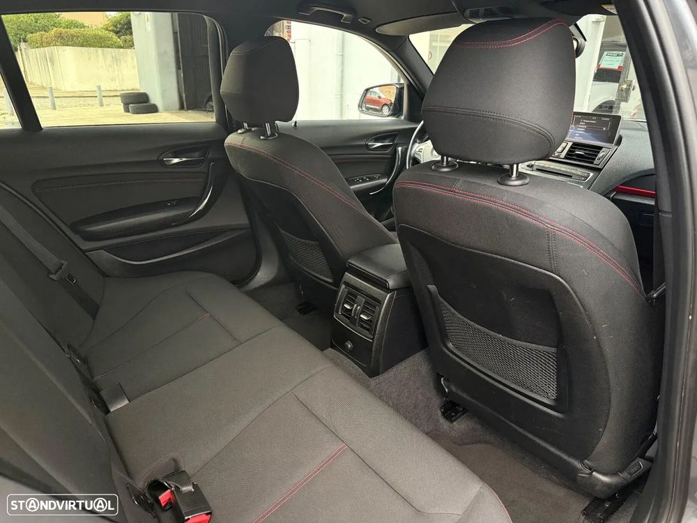 BMW 120 d Sport Line - 15