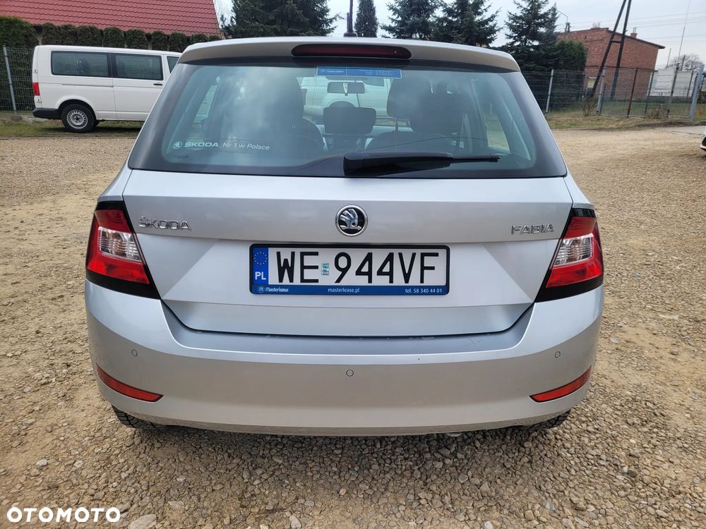 Skoda Fabia - 16