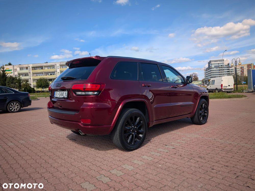 Jeep Grand Cherokee - 3