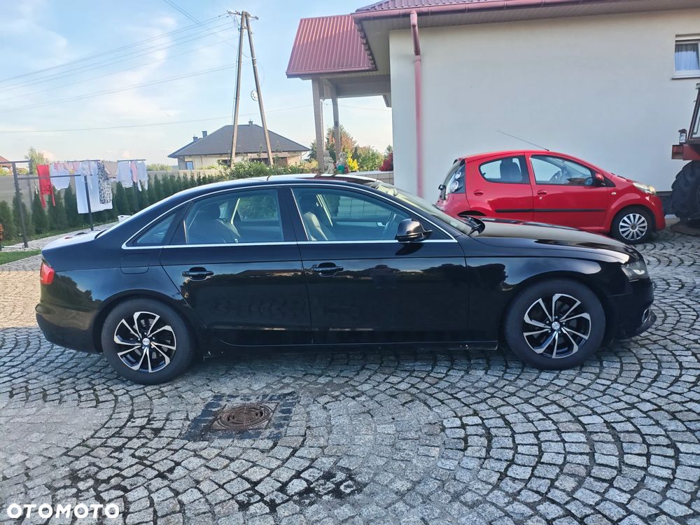 Audi A4 Limousine - 3