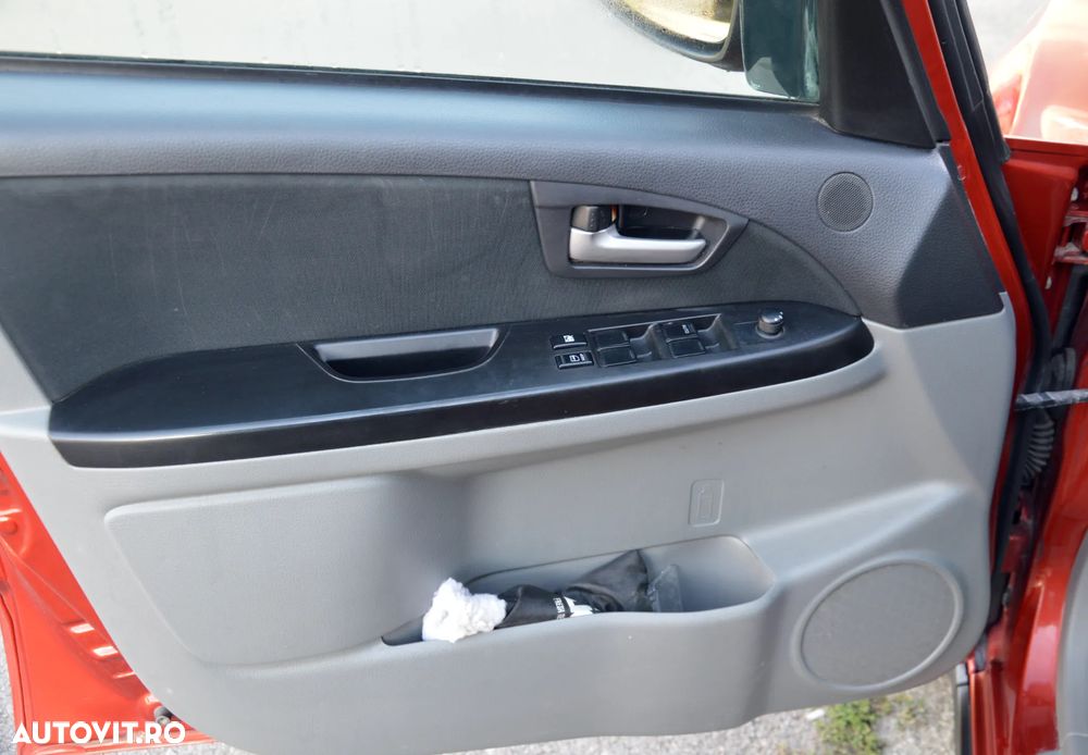 Suzuki SX4 1.6L GS - 12