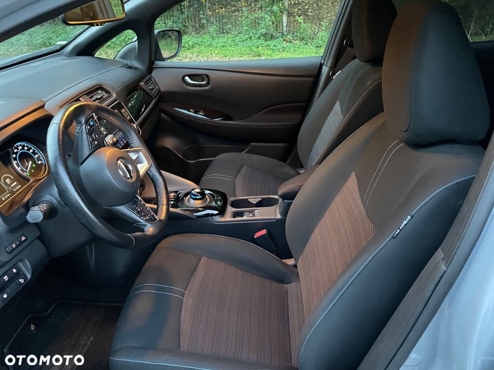 Nissan Leaf 40 kWh N-Connecta - 10