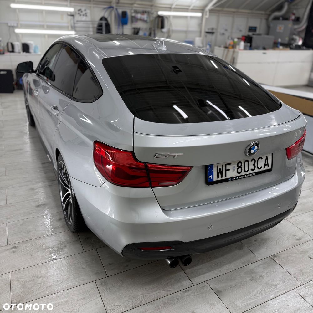 BMW 3GT 320i M Sport - 10