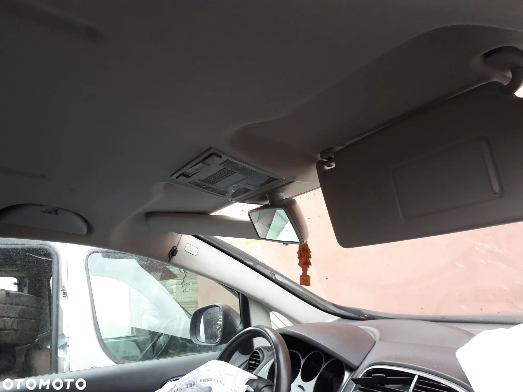 SEAT ALTEA XL 06-09 1.9 TDI OŚWIETLENIE KABINY LAMPKA PODSUFITKI - 1