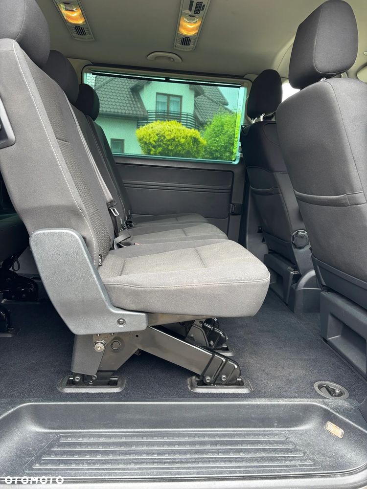 Volkswagen Caravelle 2.0 TDI L2 Comfortline DSG - 15