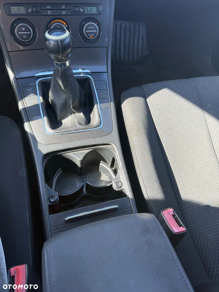 Volkswagen Passat 1.9 TDI Trendline - 14