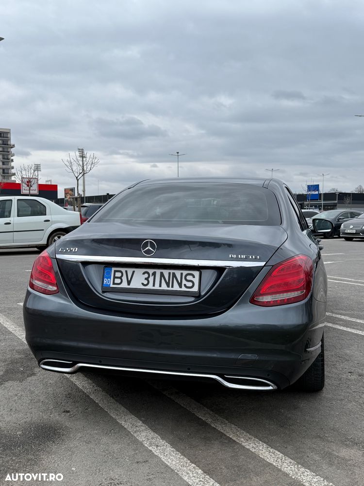 Mercedes-Benz C - 10