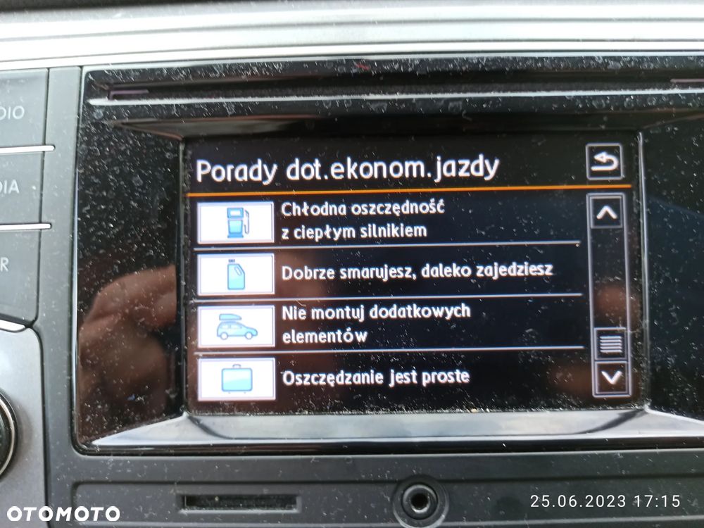 Volkswagen Golf Sportsvan 1.6 TDI BlueMotion Technology Comfortline - 33