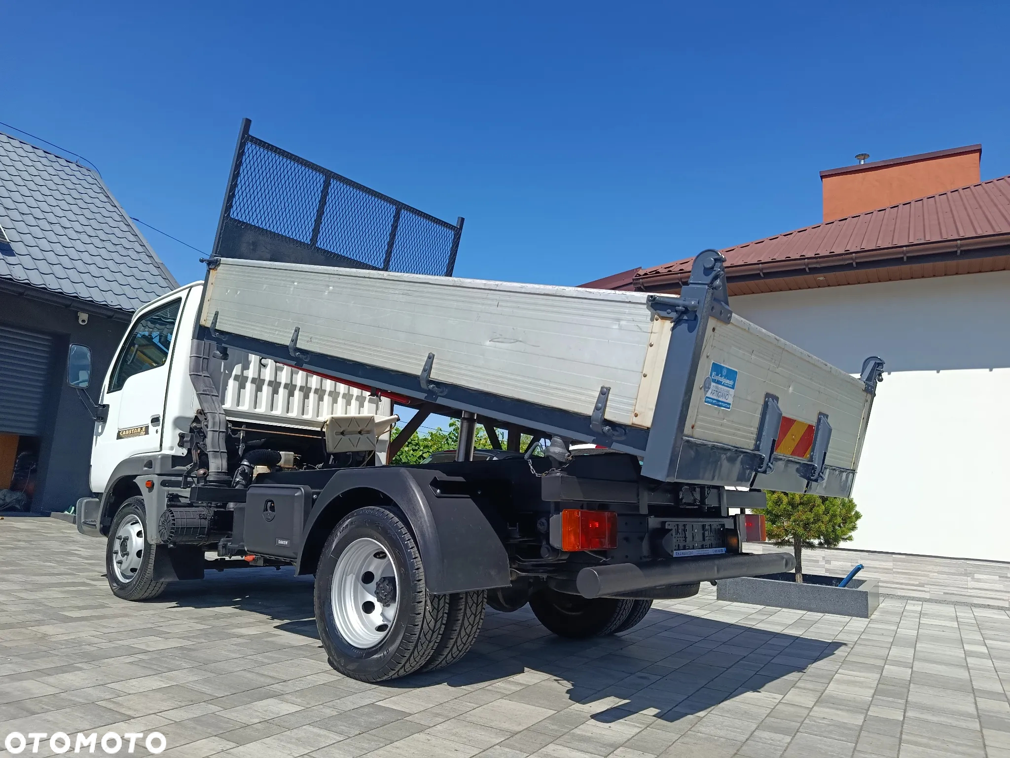 Nissan Cabstar Wywrotka 3.0 TDI 120KM - 8