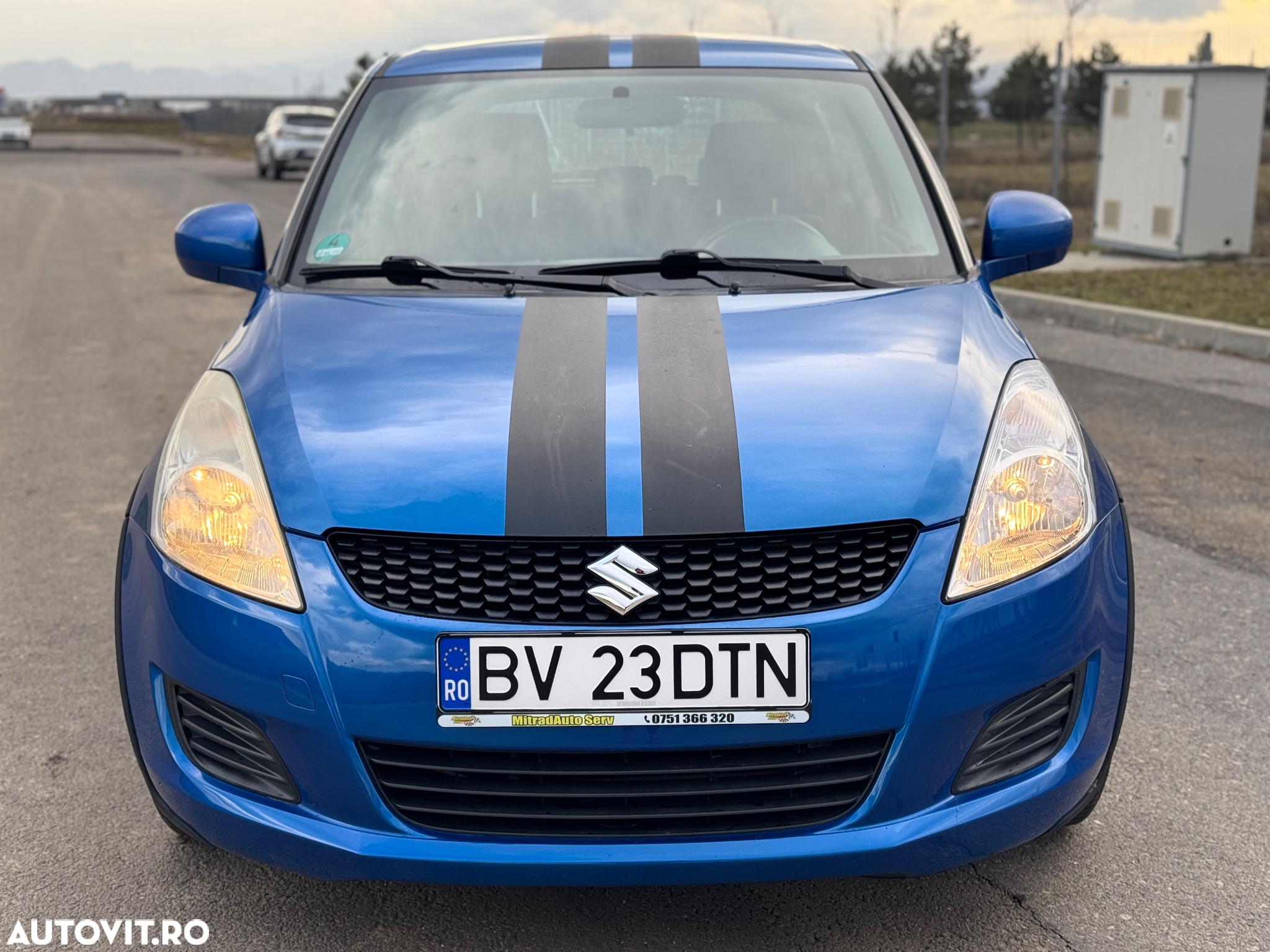 Suzuki Swift 1.2 GLX - 2