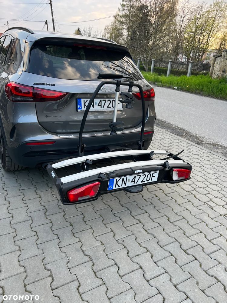 Mercedes-Benz GLA - 4