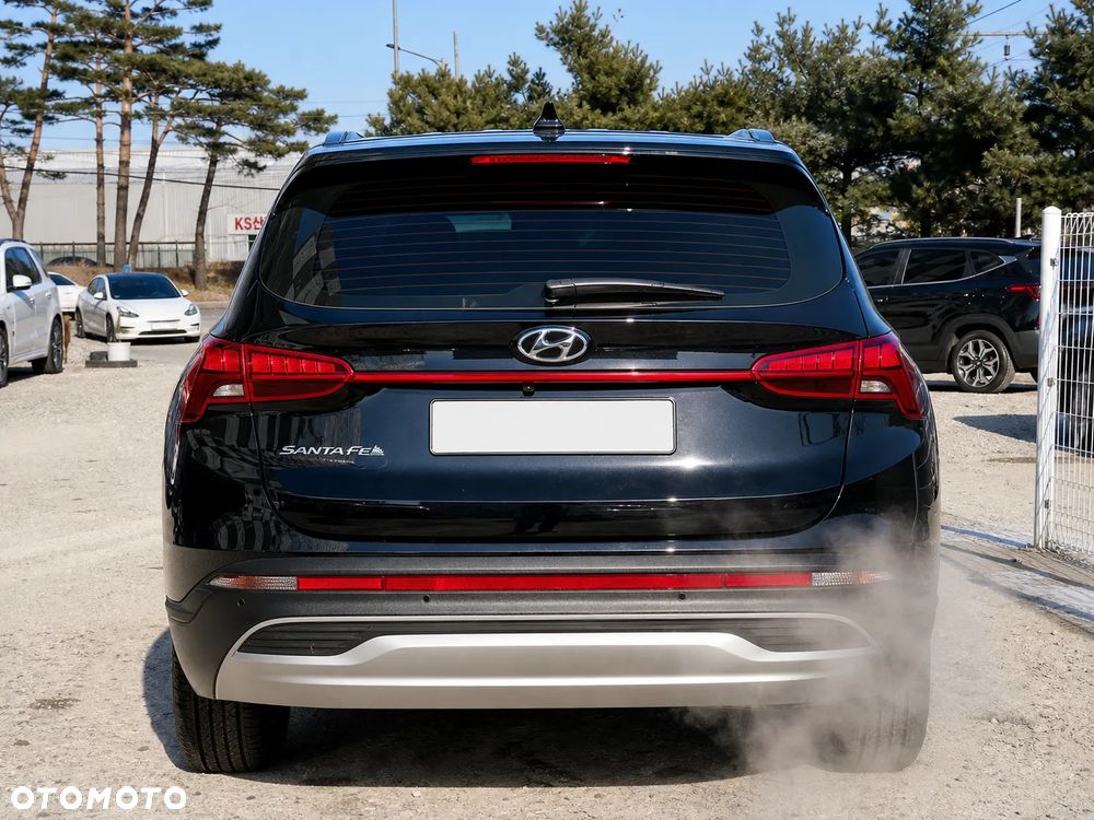 Hyundai Santa Fe - 4