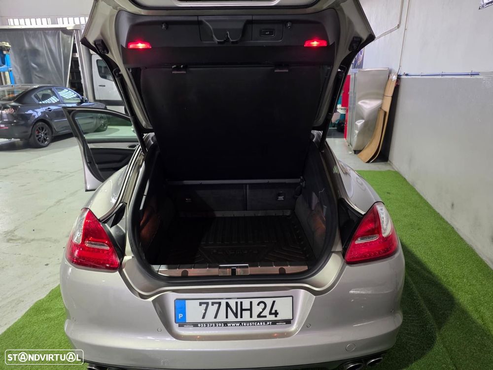 Porsche Panamera S Hybrid - 18